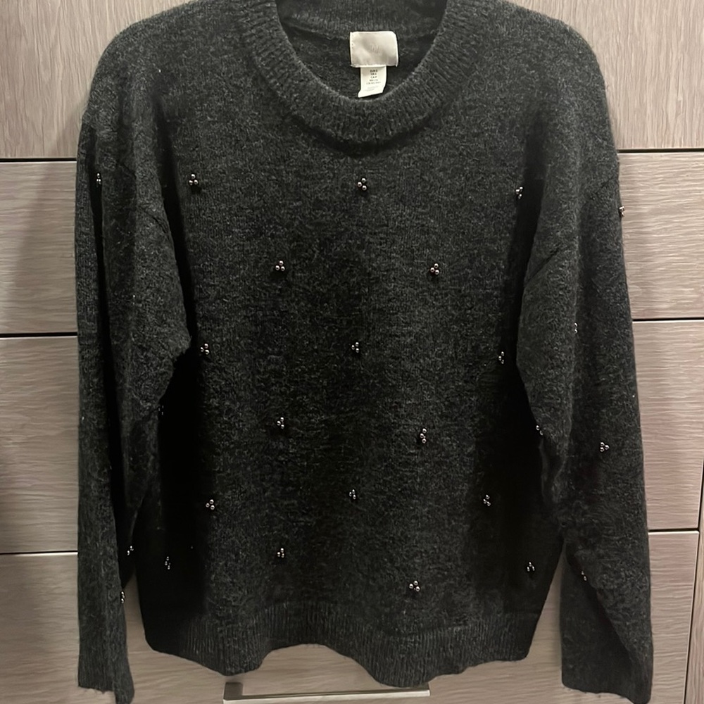 HM sweater with beads